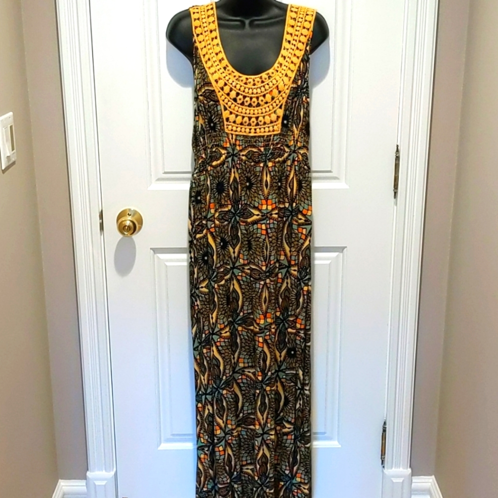 Gorgeous Abstract Print Maxi Dress